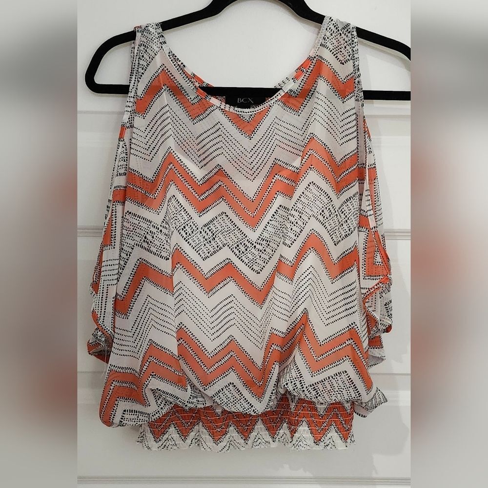 BCX Women's Chevron Print Top - Orange and Black